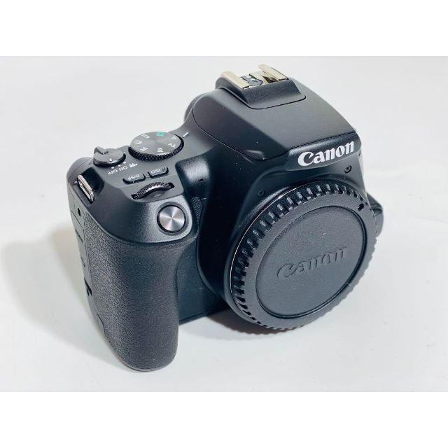 海外限定】 ☆極美品☆Canon EOS KISS X10 Wズームキット BK使用少ない