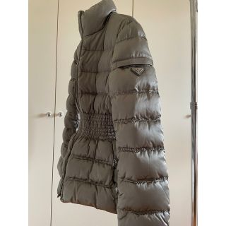 PRADA 40 ダウン 即納 新品 PRADA 40 ダウン ダウンジャケット