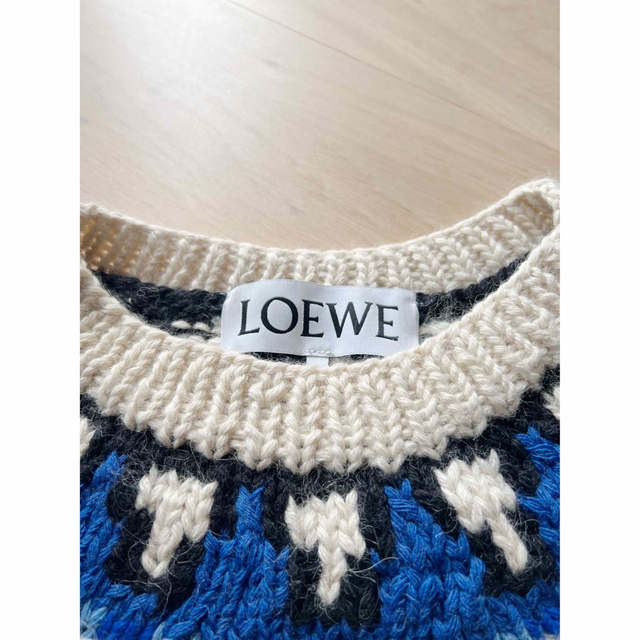 LOEWE(ロエベ)のLOEWE ロエベ / 刺繍ハンドニット プルオーバー レディースのトップス(ニット/セーター)の商品写真