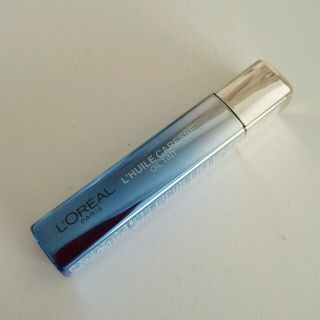 ロレアルパリ(L'Oreal Paris)のロレアルパリ ユイルカレス 809 ブルー(リップグロス)