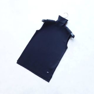aki-0420様専用 Loropiana Vネックプルオーバー トップス トップス