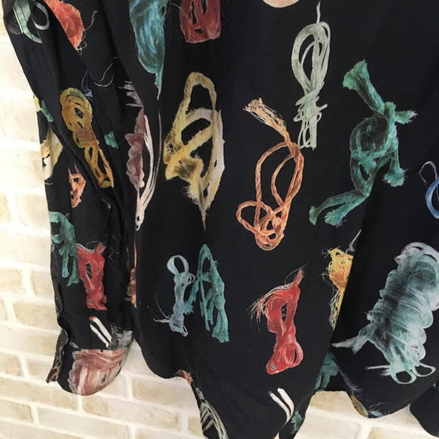 ボトムを作り続け40年 【個性派お洒落ロゴ】Paul Smith 総柄 ロープ