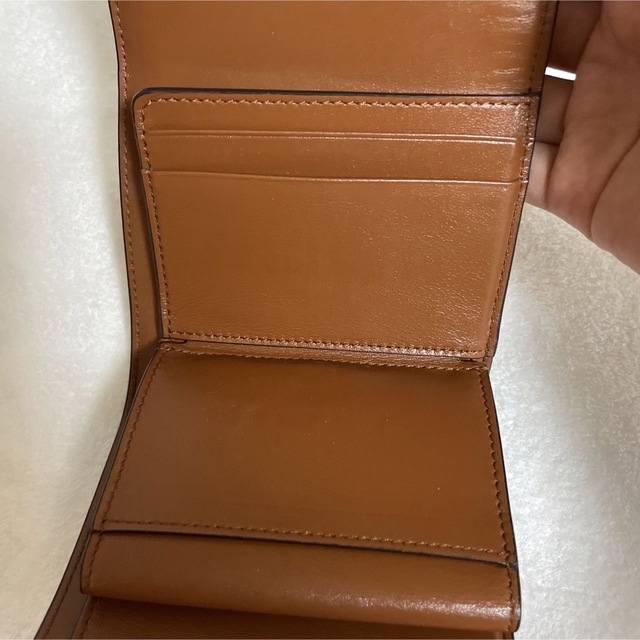 CELINEセリーヌ トリオンフ 三つ折り財布 カーフスキン タンホワイト