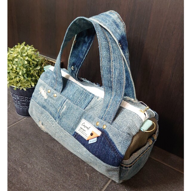 No.176【DENIM✖️ドラム缶型BAG❤️】デニムリメイクボストンバッグ