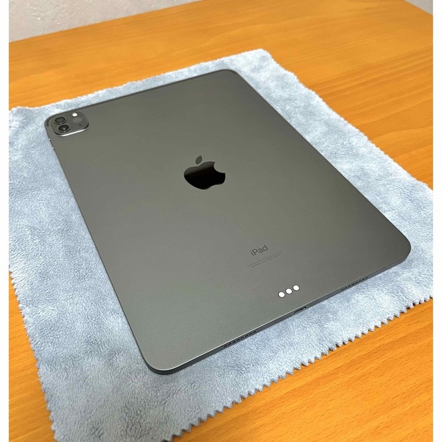 iPad(アイパッド)の【極美品】iPad Pro 11inch 第3世代 128GB WiFiモデル スマホ/家電/カメラのPC/タブレット(タブレット)の商品写真