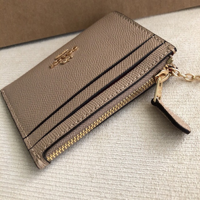 COACH(コーチ)の新品★COACH コーチ レザー コイン パス IDケース キーリング付き レディースのファッション小物(コインケース)の商品写真