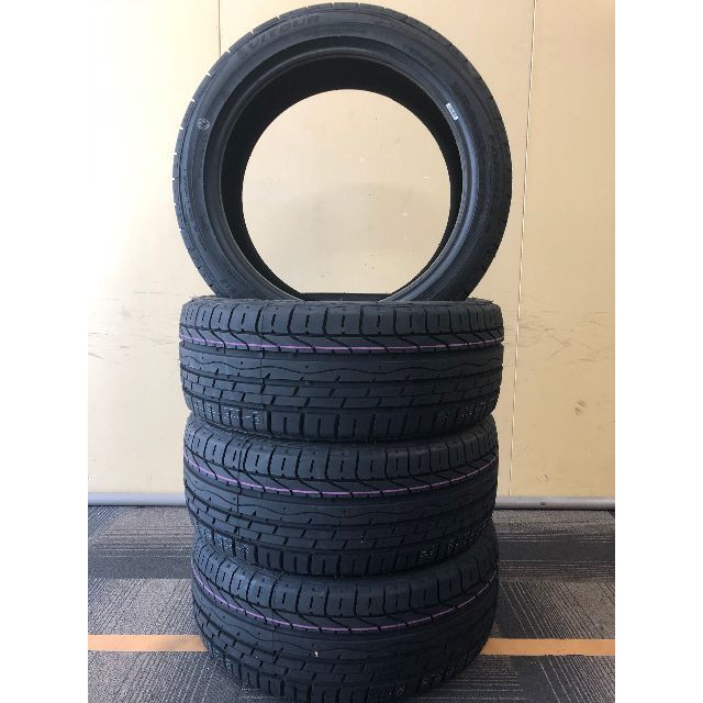 中古タイヤ　235 50R19×4本　ブリヂストン