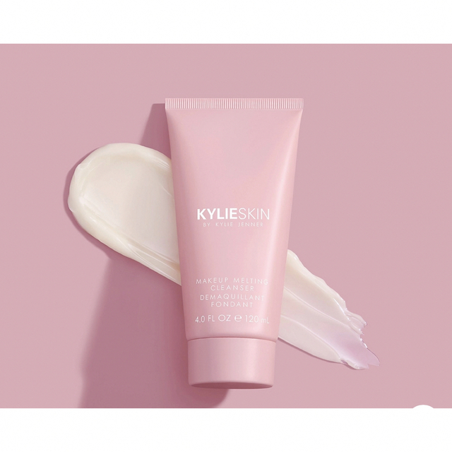 Kylie Cosmetics(カイリーコスメティックス)のKylie Skinのメイク落とし コスメ/美容のスキンケア/基礎化粧品(クレンジング/メイク落とし)の商品写真