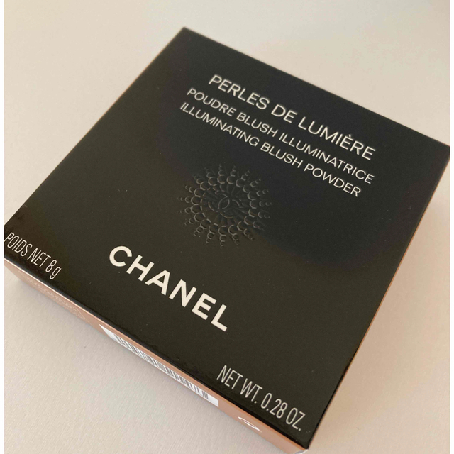 CHANEL(シャネル)のCHANEL フェイスパウダー　ペルル　ドゥ　ルミエール コスメ/美容のベースメイク/化粧品(フェイスパウダー)の商品写真