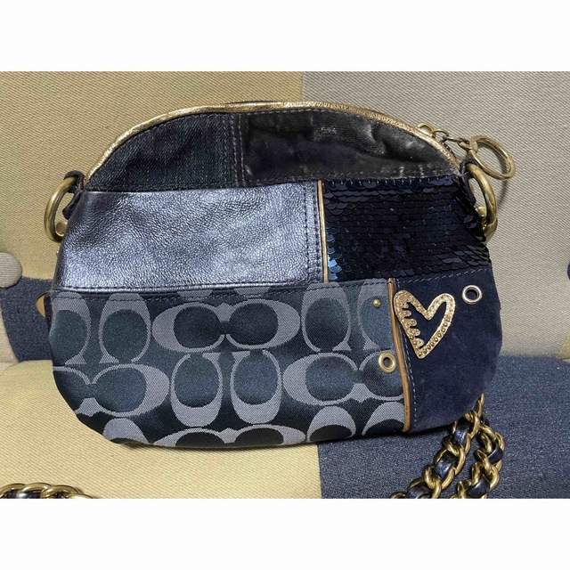 COACH(コーチ)のCOACH　ポピーミニショルダーバッグ レディースのバッグ(ショルダーバッグ)の商品写真