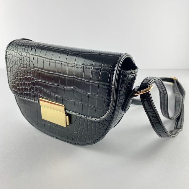 Bou Jeloud(ブージュルード)の新品　コンパクト ミニ ショルダーバッグ　ブージュルード レディースのバッグ(ショルダーバッグ)の商品写真