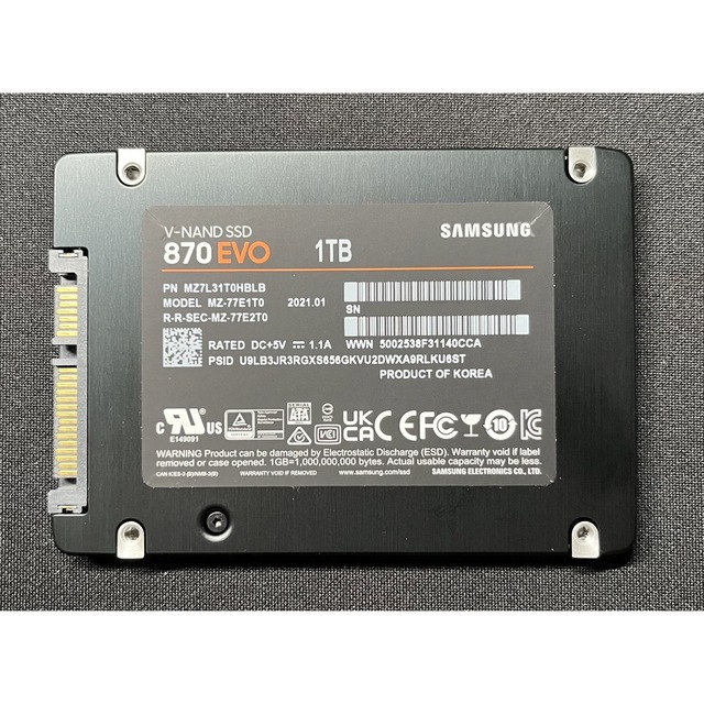 SAMSUNG(サムスン)のSamsung 870 EVO 1TB「MZ-77E1T0B/EC」 スマホ/家電/カメラのPC/タブレット(PCパーツ)の商品写真