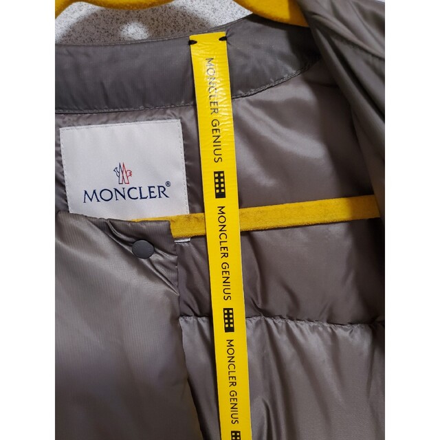 MONCLER(モンクレール)のMONCLER　ハイク　コラボ レディースのジャケット/アウター(ダウンジャケット)の商品写真