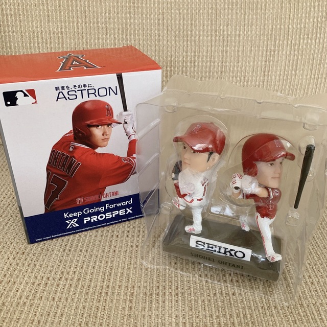 SEIKO(セイコー)の大谷翔平　アストロン　二刀流　ボブルヘッド人形 エンタメ/ホビーのタレントグッズ(スポーツ選手)の商品写真