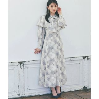 トッコ(tocco)の２ＷＡＹボウタイリボン付きバックレースアップケープライクワンピース(ロングワンピース/マキシワンピース)