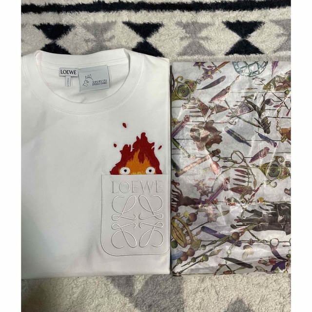 ロエベ カルシファーポケットTシャツ ハウルの動く城 LOEWE