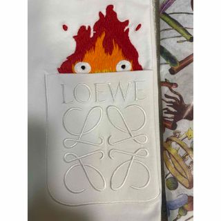 LOEWE - ロエベ カルシファーポケットTシャツ ハウルの動く城 LOEWEの