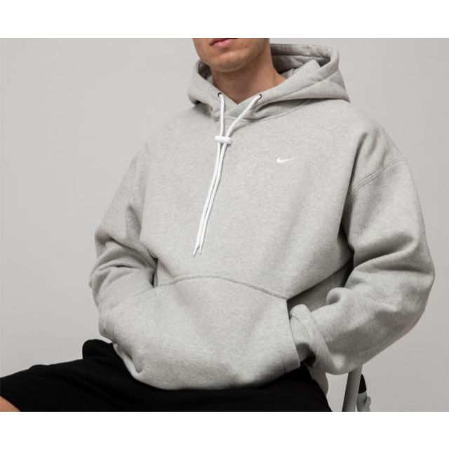 NIKE(ナイキ)のMサイズ NikeLab Fleece Hoodie ナイキ パーカー グレー メンズのトップス(パーカー)の商品写真