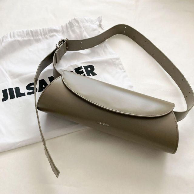 新品 JIL SANDER カンノーロ　ショルダーバック 黒　ブラック