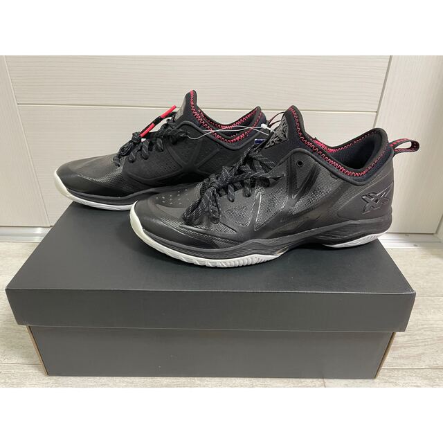 asics(アシックス)の⭐️ 新品 未使用 asics ⭐️ GLIDENOVA FF グライドノヴァ スポーツ/アウトドアのスポーツ/アウトドア その他(バスケットボール)の商品写真