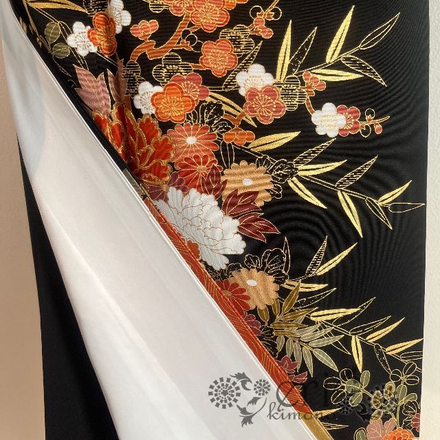 新品未使用】トールサイズ 5つ紋 金駒刺繍の花車 黒留袖 新品未使用】トールサイズ 5つ紋 金駒刺繍の花車 黒留袖