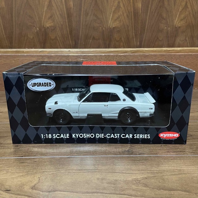 絶版未展示品 京商 1/18日産 スカイライン 2000GT-R(KPGC10) | www