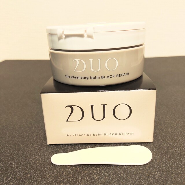 DUO(デュオ)のデュオ クレンジングバーム ブラックリペア 90g コスメ/美容のスキンケア/基礎化粧品(クレンジング/メイク落とし)の商品写真