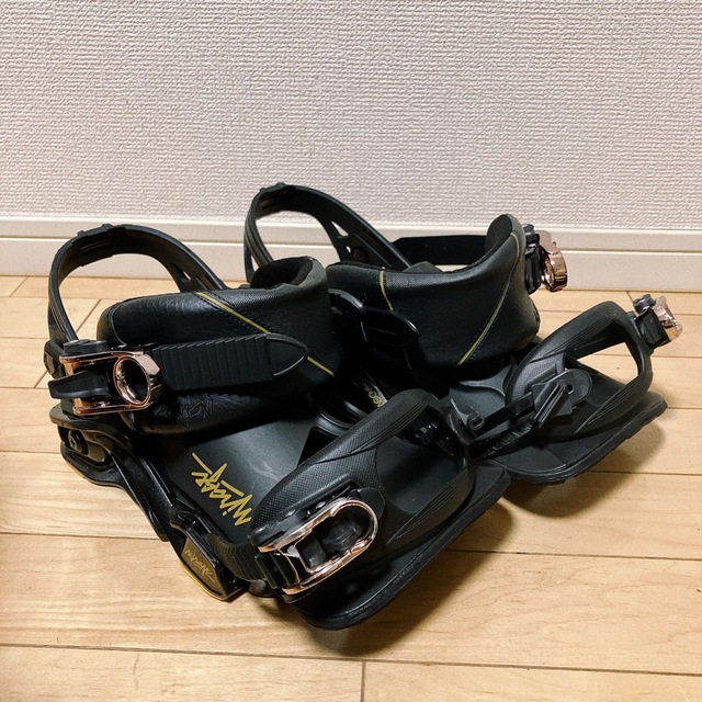 SALOMON(サロモン)の【送料込3点セット】SALOMON スノーボードセット スポーツ/アウトドアのスノーボード(ボード)の商品写真