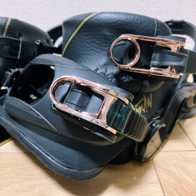 SALOMON(サロモン)の【送料込3点セット】SALOMON スノーボードセット スポーツ/アウトドアのスノーボード(ボード)の商品写真