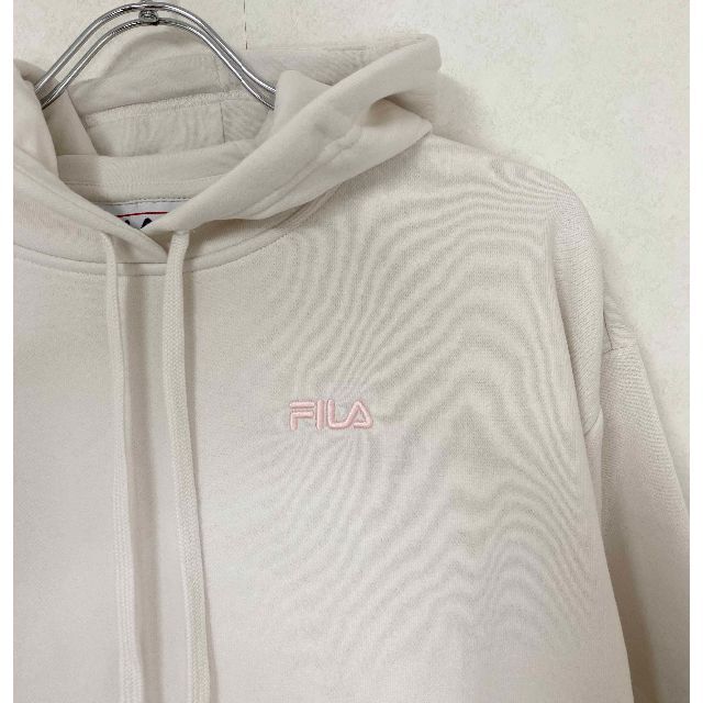 FILA(フィラ)の新品 L ★ FILA フィラ スウェット パーカー 裏起毛 オフホワイト レディースのトップス(パーカー)の商品写真