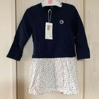 プチバトー(PETIT BATEAU)の新品　プチバトー　ワンピース　24m/86cm 80 90(ワンピース)