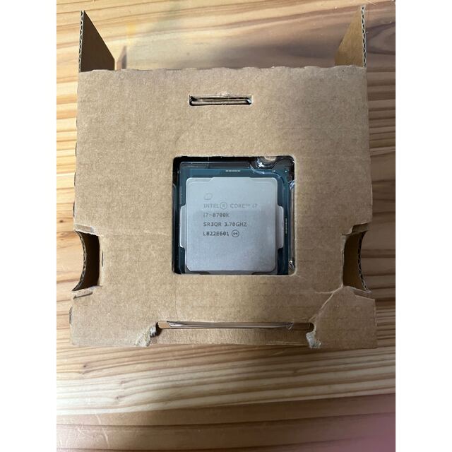 Intel Core i7 8700k 3.70GHZ 人気ブランド 8820円引き www