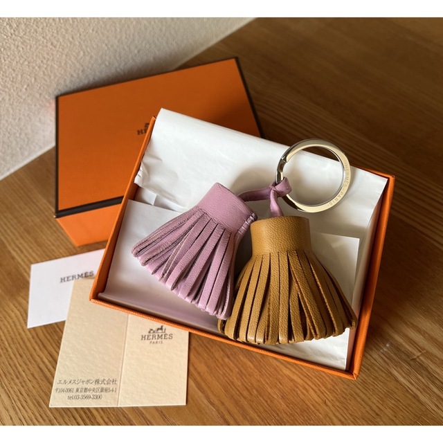 Hermes(エルメス)のHERMES エルメス　カルメン　ウノドス レディースのファッション小物(キーホルダー)の商品写真