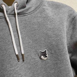MAISON KITSUNE' - 【正規品】メゾンキツネ グレーフォックスヘッド