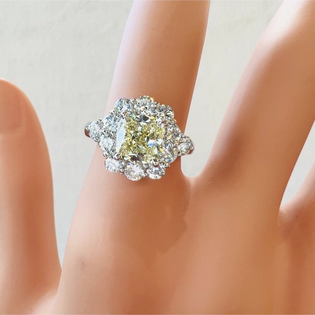 高級品☆PTダイヤモンドリングD:2.024ct D:1.302ct レディースのアクセサリー(リング(指輪))の商品写真