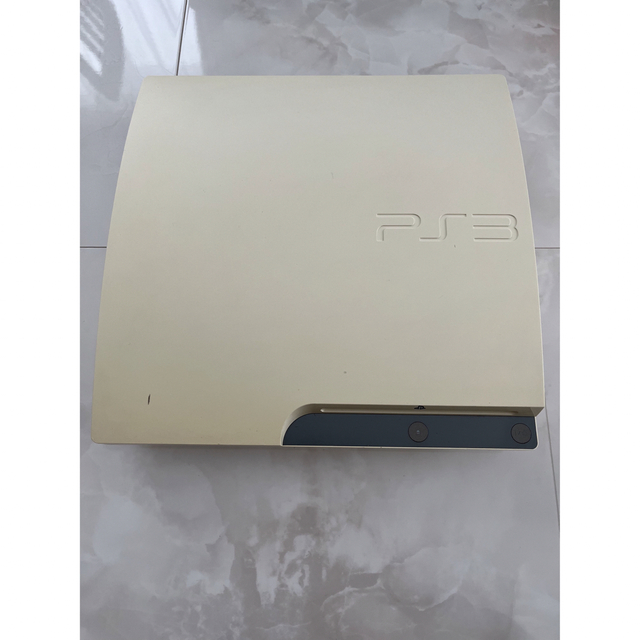 PlayStation3(プレイステーション3)の中古品PS3 PlayStation3 ＋ソフト4つ エンタメ/ホビーのゲームソフト/ゲーム機本体(家庭用ゲーム機本体)の商品写真