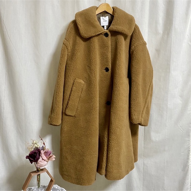 CLANE(クラネ)のクラネ正規品！新品紙タグ付★ボアコートVOLUME FLARE BOA COAT レディースのジャケット/アウター(ロングコート)の商品写真