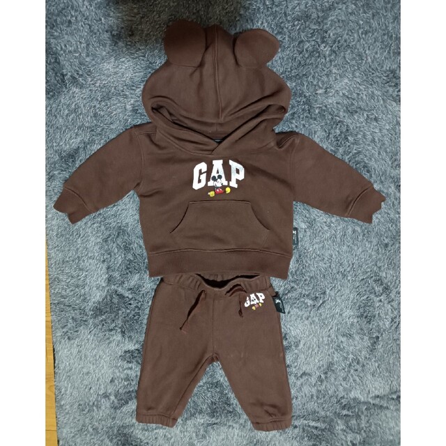 GAP(ギャップ)のbaby Gap  　ミッキー　  スウェット セットアップ　3〜6m キッズ/ベビー/マタニティのベビー服(~85cm)(トレーナー)の商品写真