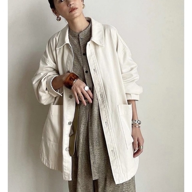 CLANE(クラネ)のCLANE back squeeze denim jacket レディースのジャケット/アウター(Gジャン/デニムジャケット)の商品写真