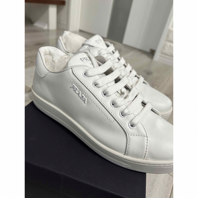 現品限り一斉値下げ!】 PRADA スニーカー 新品未使用 プラダ PRADA