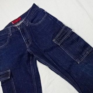 リーバイス(Levi's)のリーバイス☆RED TAB☆濃紺タイトフィットカーゴ☆28☆ウェスト約70cm(デニム/ジーンズ)