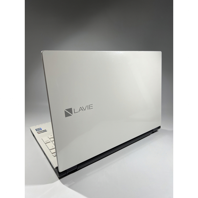 在庫限り】NEC LaVie白色ノートPC✨Corei3搭載✨WEBカメラ付き-