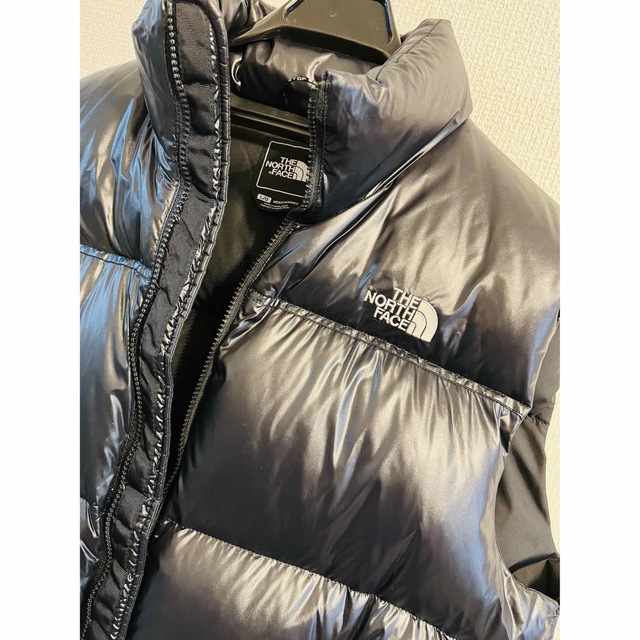 THE NORTH FACE(ザノースフェイス)のノースフェイス★ヌプシ　ダウンベスト　　700フィル　古着　L黒 メンズのジャケット/アウター(ダウンベスト)の商品写真