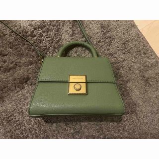 チャールズアンドキース(Charles and Keith)のチャールズ＆キース　バッグ　グリーン(ショルダーバッグ)