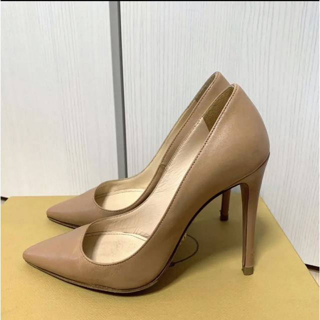 早い者勝ち‼️超美品‼️プラダ‼️シンプルパンプス 34 ベージュ