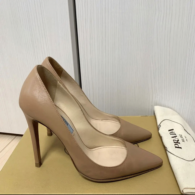 早い者勝ち‼️超美品‼️プラダ‼️シンプルパンプス 34 ベージュ