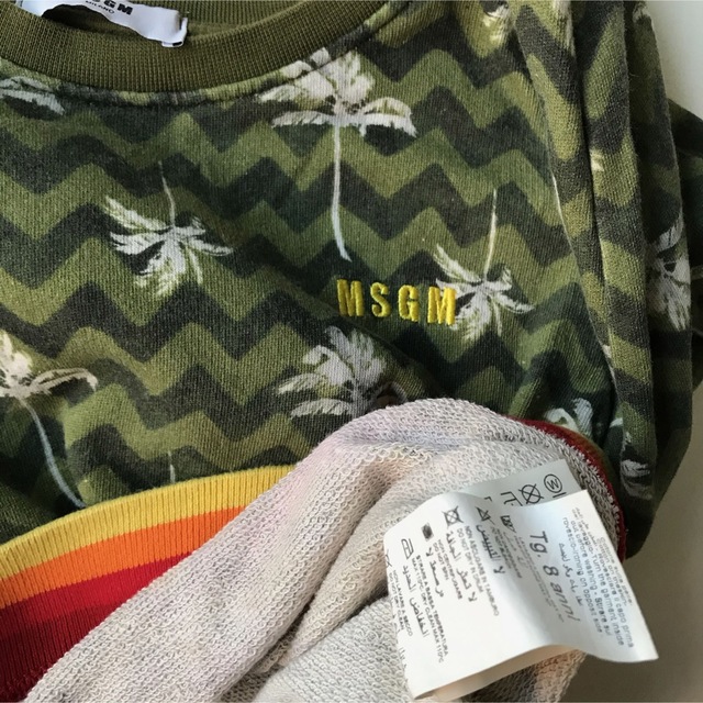 MSGM Palm Treeヤシの木柄トレーナー キッズ/ベビー/マタニティのキッズ服男の子用(90cm~)(その他)の商品写真