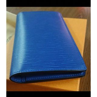 LOUIS VUITTON - LOUIS VUITTON ルイヴィトン エピ ブルー 長財布 二