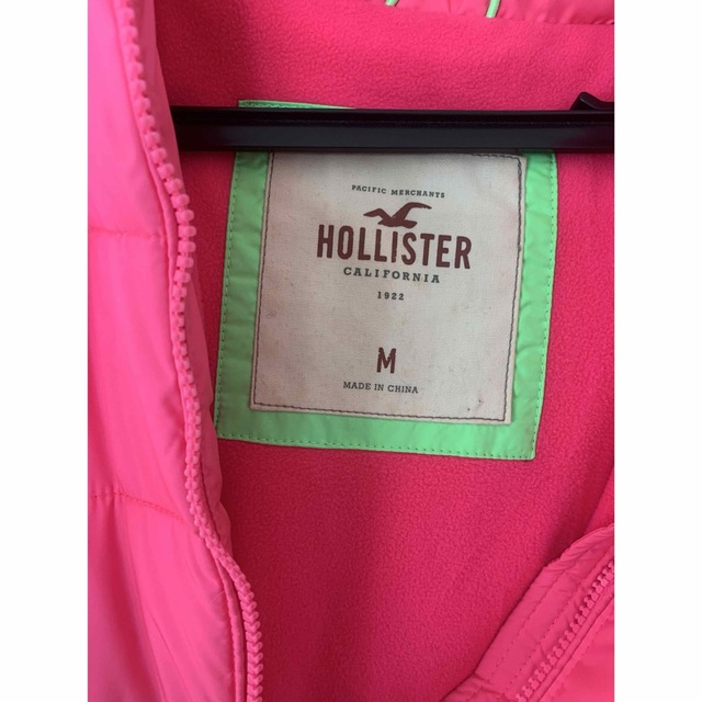 Hollister(ホリスター)のホリスターダウンジャケット 裏起毛 Mサイズ ピンク レディースのジャケット/アウター(ダウンジャケット)の商品写真