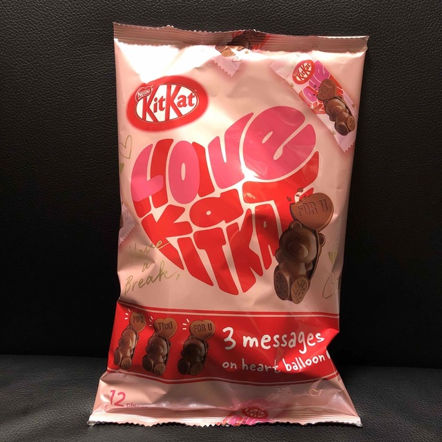 Nestle(ネスレ)のキットカット　KitKat　ハートフルベアー　　12個入×1袋　ビッグバッグ 食品/飲料/酒の食品(菓子/デザート)の商品写真